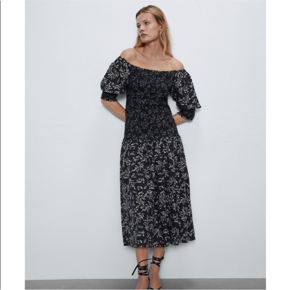 Zara Smocked Off the Shoulder Gray Floral Midi Dress S